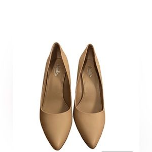 Charles by Charles David nude pumps